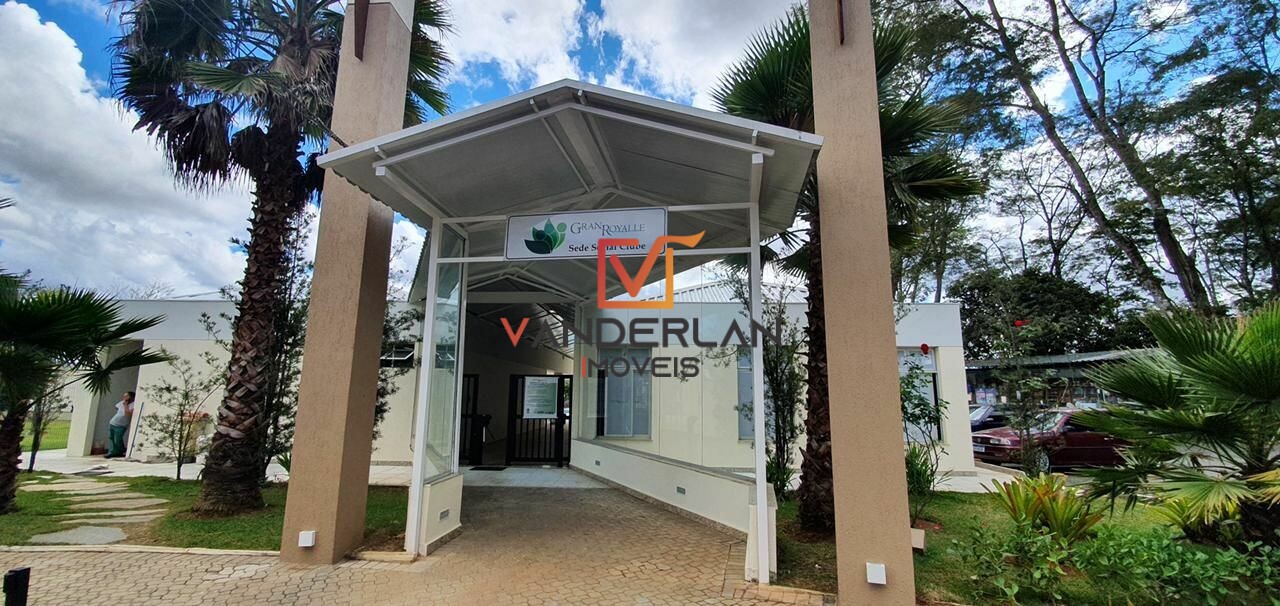 Casa à venda com 4 quartos - Aeroporto Confins,Confins