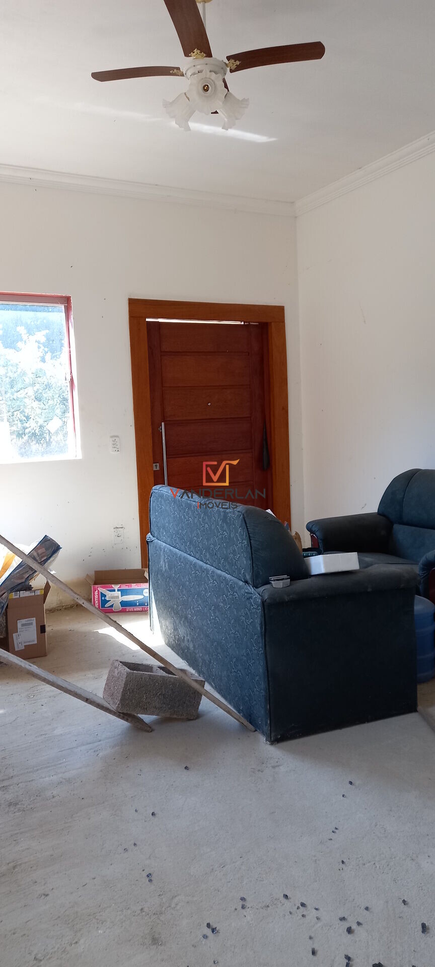 Construção - Muito bem planejada - área total 1000m2 - Ótima localização - Vanderlan Imóveis