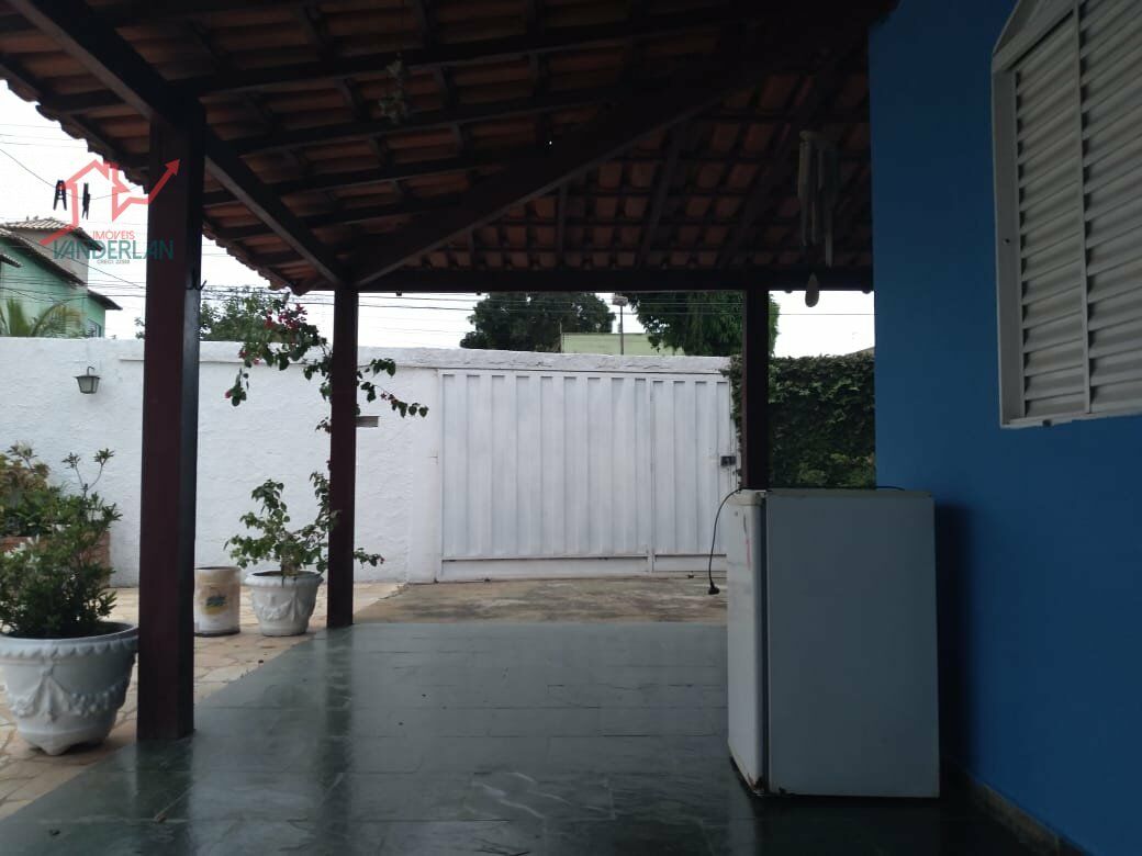 Casa à venda com 4 quartos - Lagoa de Santo Antonio,Pedro Leopoldo