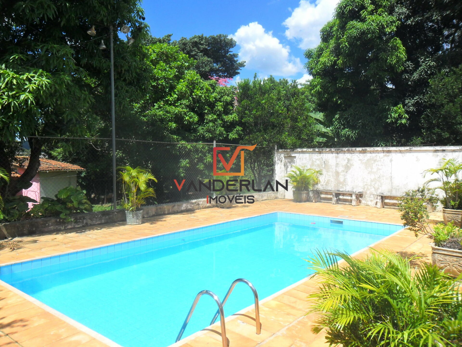 Sítio à venda com 6 quartos - Lagoa de Santo Antonio,Pedro Leopoldo