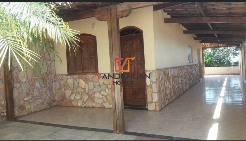 Casa à venda com 4 quartos - Felipe Claudio de Sales,Pedro Leopoldo