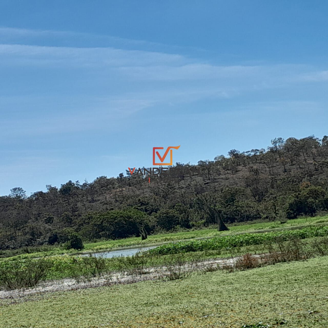  - Vanderlan Imóveis