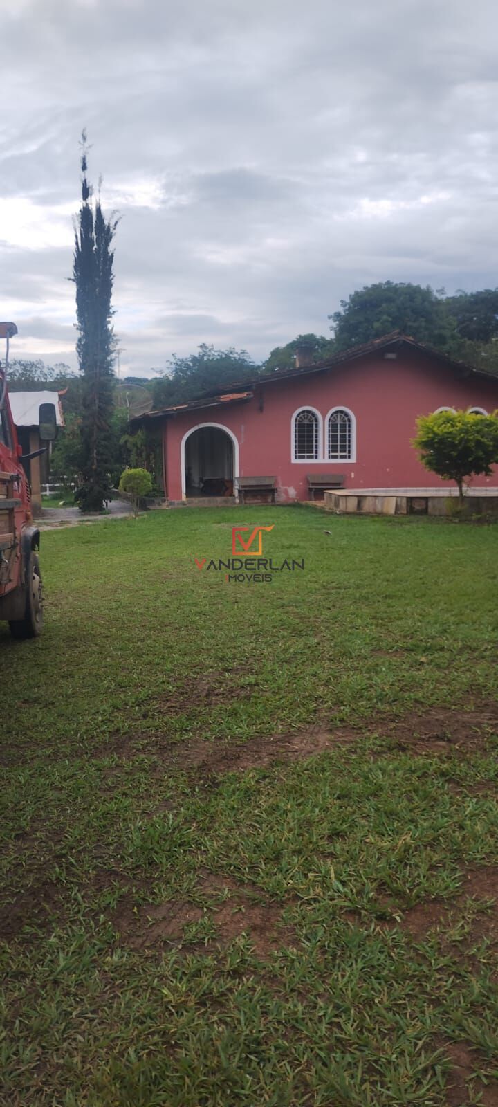 Sítio à venda com 3 quartos - Fidalgo,Pedro Leopoldo