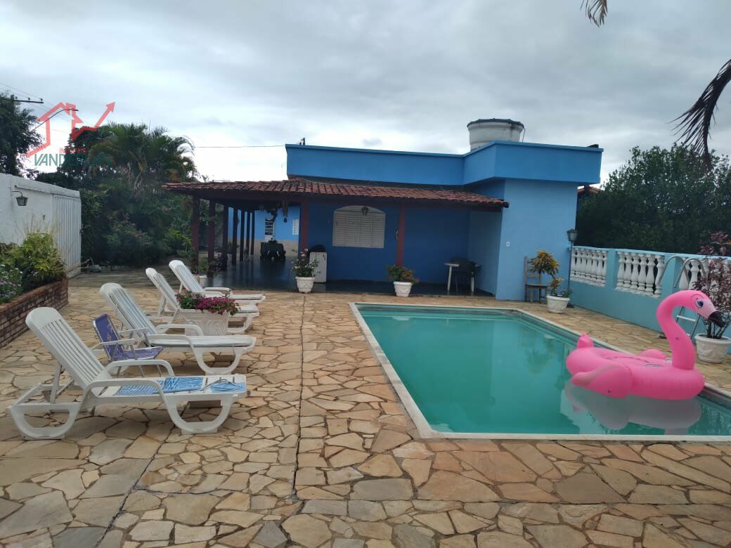 Casa à venda com 4 quartos - Lagoa de Santo Antonio,Pedro Leopoldo