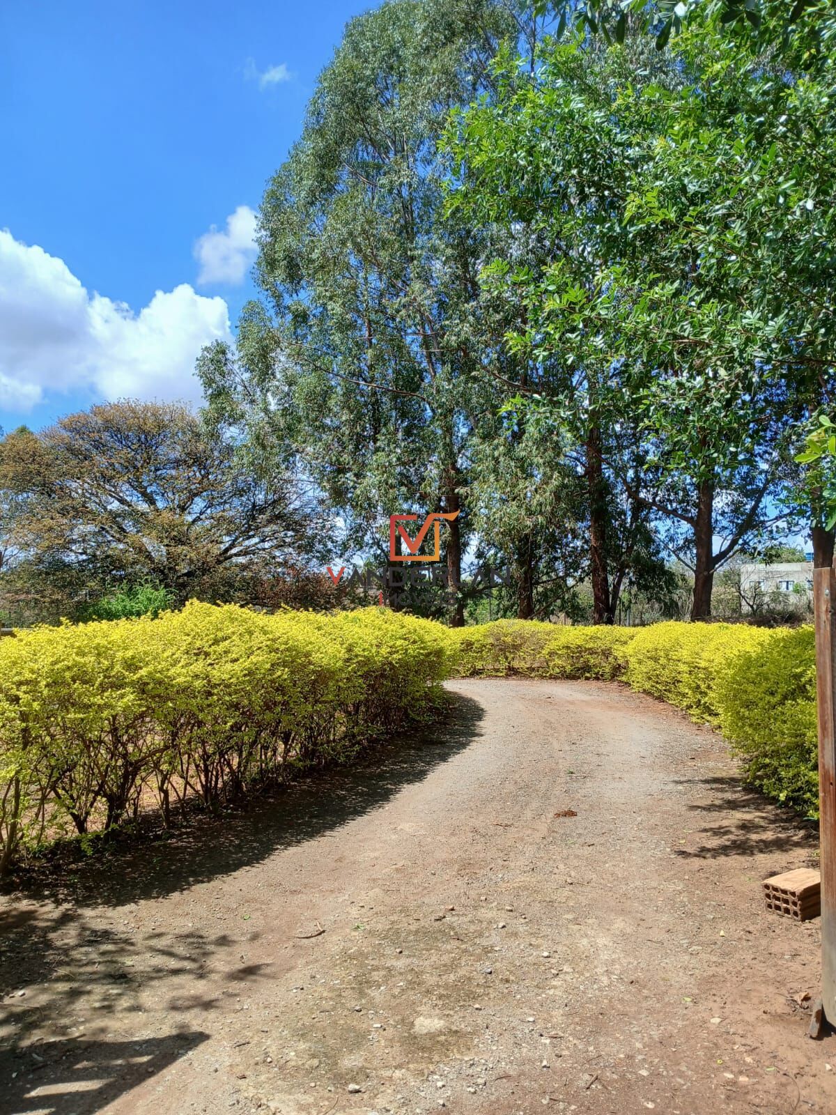 Lindo Sítio - Vanderlan Imóveis