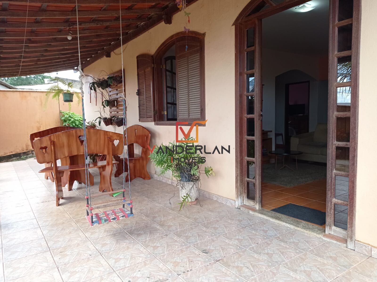 Casa à venda com 3 quartos - Dom Camilo,Pedro Leopoldo