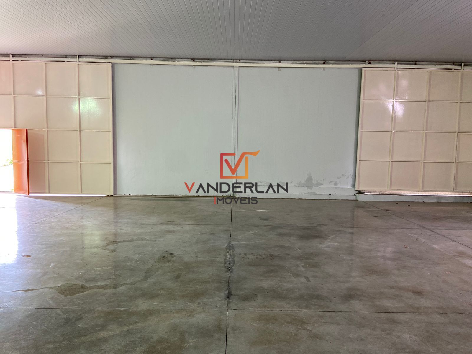 Galpão - Vanderlan Imóveis