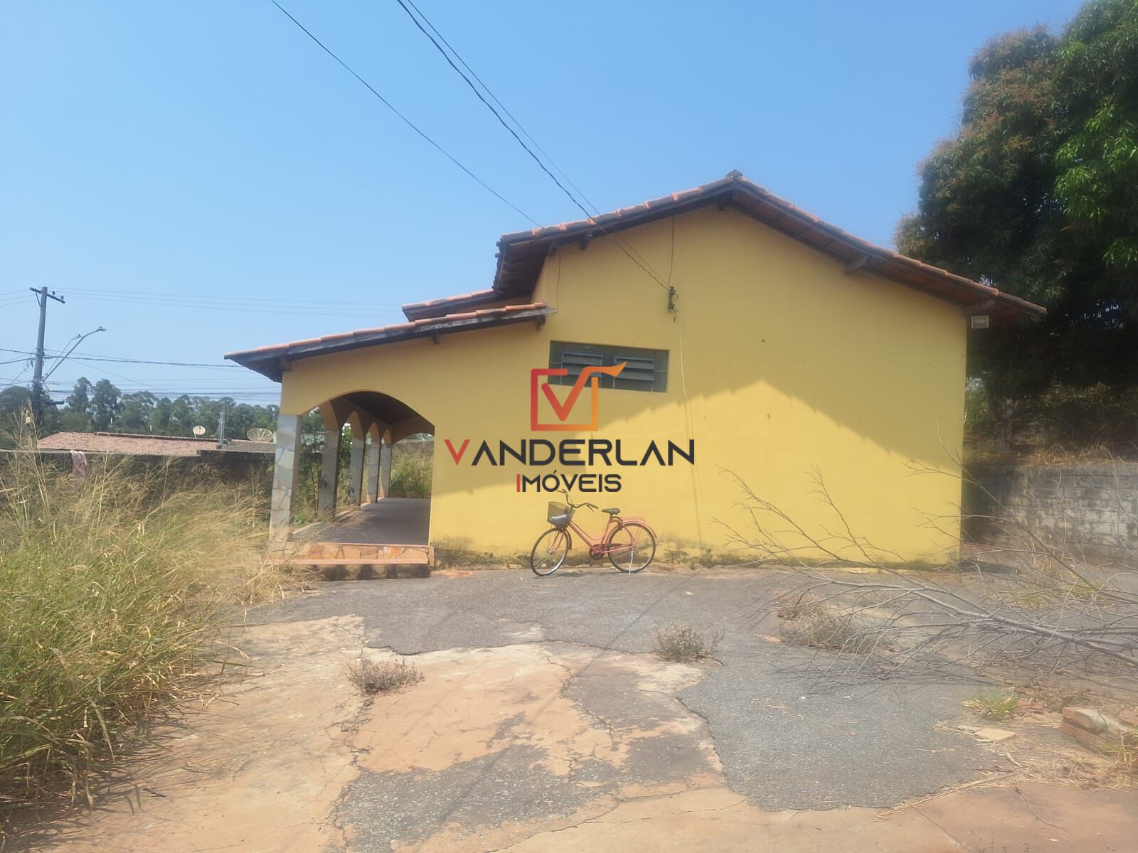 Casa à venda com 3 quartos - Felipe Claudio de Sales,Pedro Leopoldo