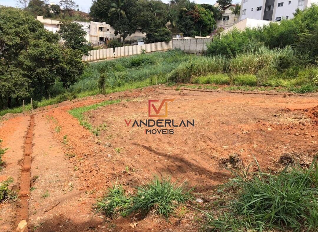 Terreno à venda - Parque Jardim Soli,Pedro Leopoldo