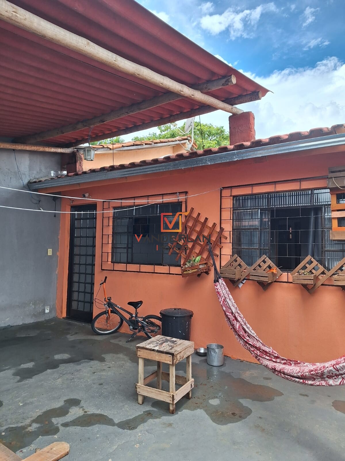 Casa à venda com 2 quartos - Felipe Claudio de Sales,Pedro Leopoldo