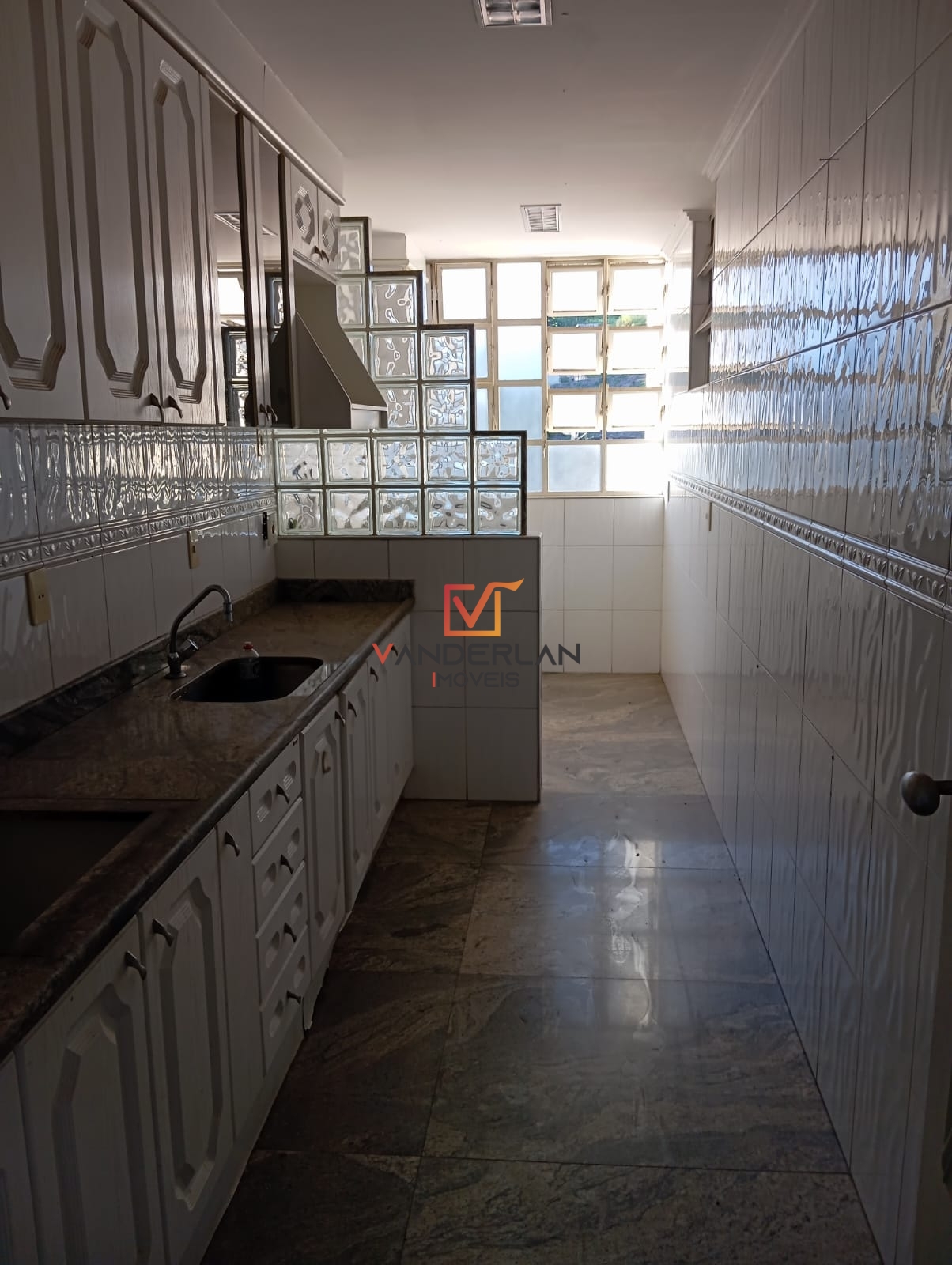 Apartamento Cobertura Duplex centro de Pedro Leopoldo - Vanderlan Imóveis