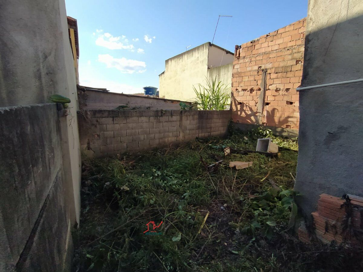 Terreno à venda - Não informado,Não Informado