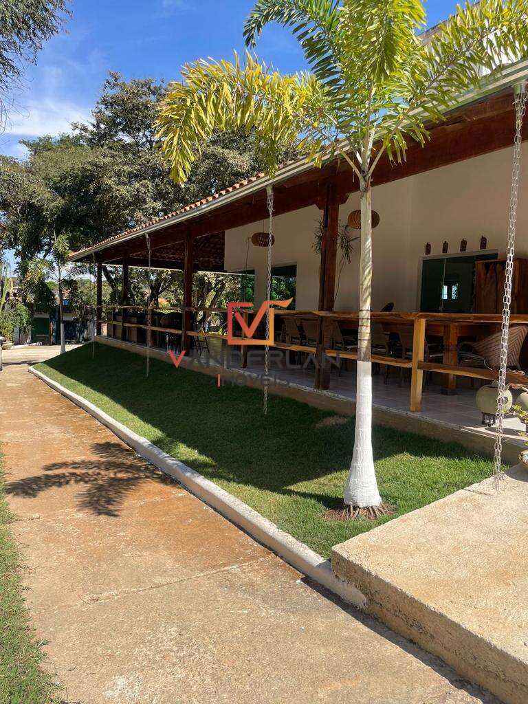 Sítio à venda com 3 quartos, 250,32m² - MOCAMBEIRO,Matozinhos